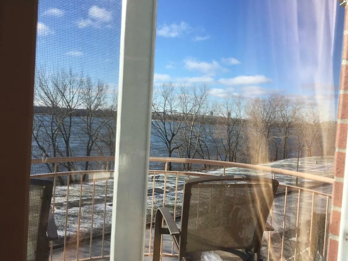 Water View Apt Near Downtown& Airport Apartment Montreal