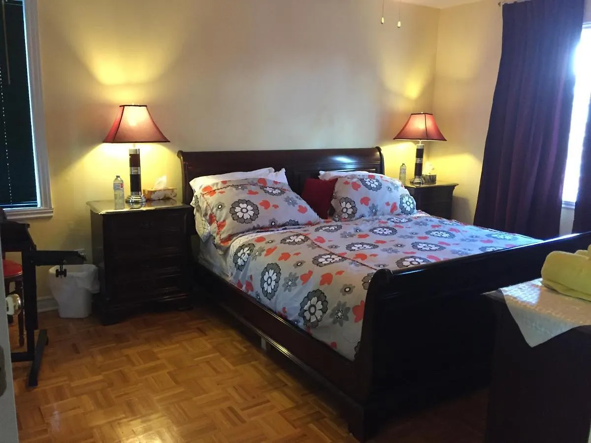 Water View Apt Near Downtown& Airport Apartment Montreal Canada