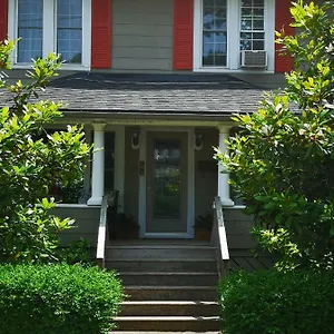 https://your-oasis-in-niagara-falls-canada.niagara-fallshotels.com
