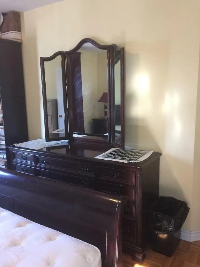 Water View Apt Near Downtown& Airport Apartment Montreal Canada